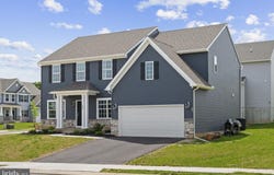 13 BANEBERRY STREET, STEWARTSTOWN, PA 17363