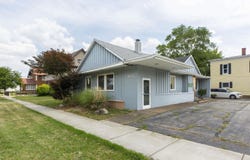 323 W Lexington Avenue, Elkhart, IN 46516