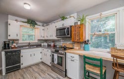 368 Brunswick Avenue, Gardiner, ME 04345