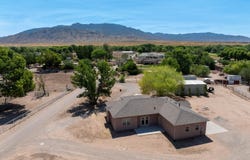 480 Paseo Dulcelina Road, Corrales, NM 87048