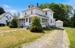 2 Harrison Street, Sanford, ME 04083