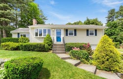 472 Coronation Drive, Franklin, MA 02038