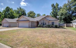 2411 Shadowcreek Drive, Bryant, AR 72022