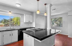 3329 NE 162ND AVE, Portland, OR 97230