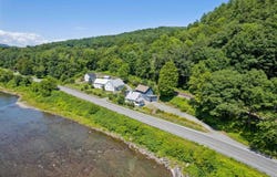 4163 Route 14, Hartford, VT 05047