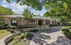 1605 Canyon Oaks Drive, Irving, TX 75061