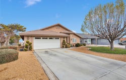 14840 Brewster Lane, Helendale, CA 92342