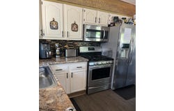 1409 W Wanda Ave, Milwaukee, WI 53221