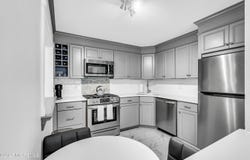 16 Willow Court, Hamilton, NJ 08619
