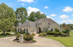 108 Links Drive, Mount Pleasant, TX 75455