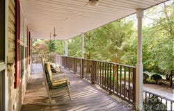 135 Brookhaven Lane, Advance, NC 27006