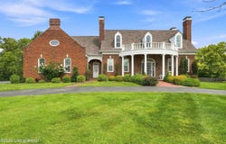 60 Lizas Cir, Simpsonville, KY 40067