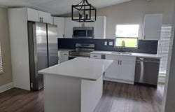 39638 Sunvalley Dr, Zephyrhills, FL 33542