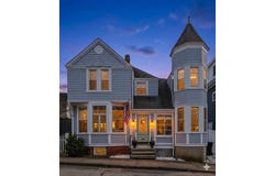 43 Howard Street, Newport, RI 02840