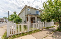 34 Erie St, Elizabeth City, NJ 07206-1506