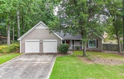 2432 Country Lake Lane, Powder Springs, GA 30127