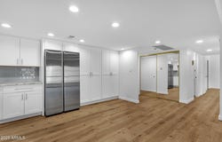 7920 E CAMELBACK Road, Scottsdale, AZ 85251