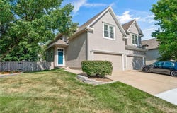 13870 S Hagan Street, Olathe, KS 66062