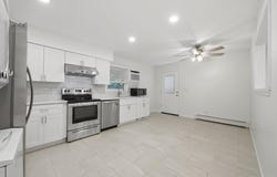 Lindenhurst, NY 11757