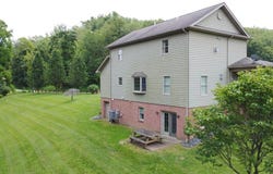 22 Hanlin Hill Lane, Wheeling, WV 26003