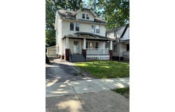 974 Elbon Road, Cleveland Heights, OH 44121
