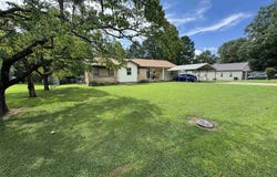 819 S 12th Avenue, Piggott, AR 72454