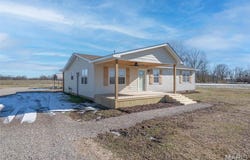 1102 Highway 142, Poplar Bluff, MO 63901