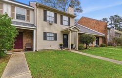 111 Brookwood Ln., Hattiesburg, MS 39401