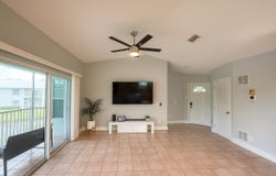 1106 SW Swan Lake Circle, Port Saint Lucie, FL 34986