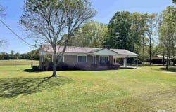 3379 Joe Reeves Road, Castleberry, AL 36432