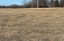 Gunn Rd, Versailles, MO 65084
