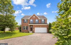 6101 FLEMINGTON COURT, CAPITOL HEIGHTS, MD 20743