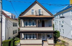 61 Acushnet Ave, New Bedford, MA 02740
