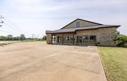 1910 E Jackson Street, Hugo, OK 74743