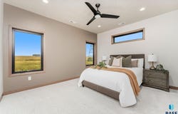 414 N Almond Ave, Brandon, SD 57005