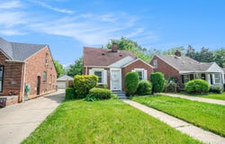 16086 Carlisle Street, Detroit, MI 48205
