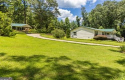 90 Smith, Thomaston, GA 30286