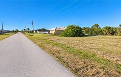 2372 NW 38th Place, Cape Coral, FL 33993