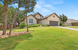 2 CANARIO LN, Boerne, TX 78006