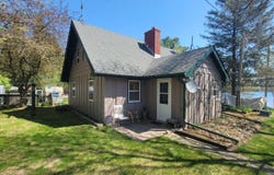 4055w LESTER LN, Loretta, WI 54896