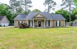 104 Stapleton Drive, Leesburg, GA 31763