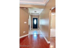 7621 Falcon Circle, Ocean Springs, MS 39564