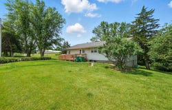 1690 330th St, Brighton, IA 52540