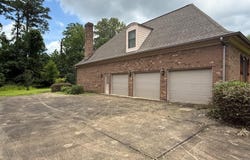 649 Edinborough, Columbus, MS 39705