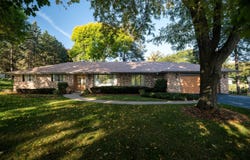 3385 Bradee Rd, Brookfield, WI 53005
