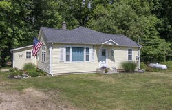56840 46 1/2 Street, Lawrence, MI 49064