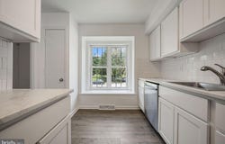 16 HERITAGE DRIVE, DOVER, DE 19904