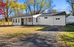 174 E Highland Avenue, Langehorne, PA 19047