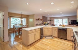 7 Canterbury Lane, Monroe, CT 06468