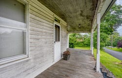 320 E Front St, Lewisberry, PA 17339